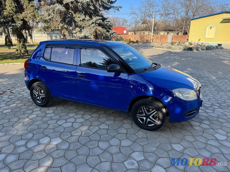 2008' Skoda Fabia photo #5