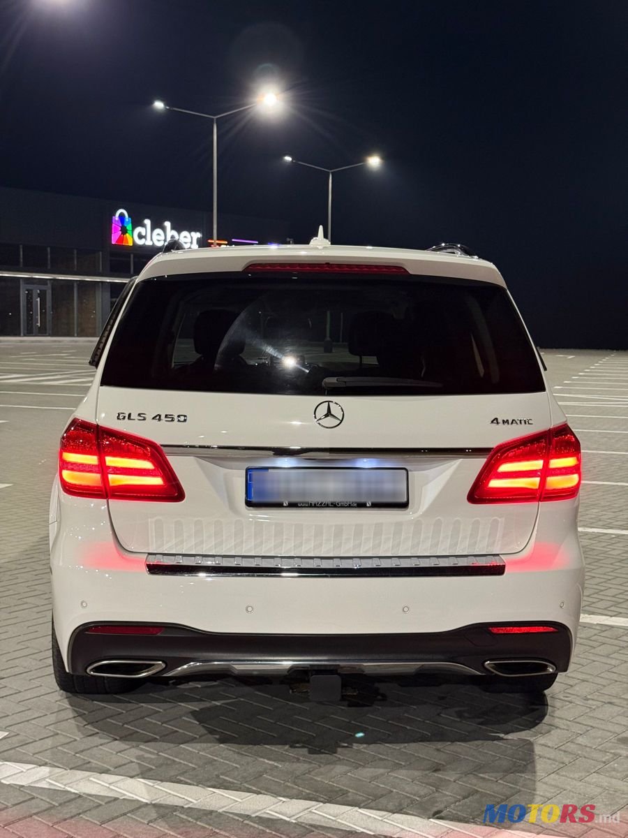 2017' Mercedes-Benz Gls-Class photo #6