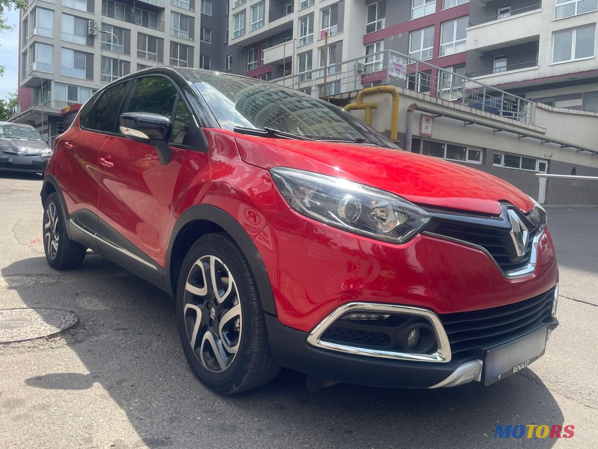 2015' Renault Captur photo #1