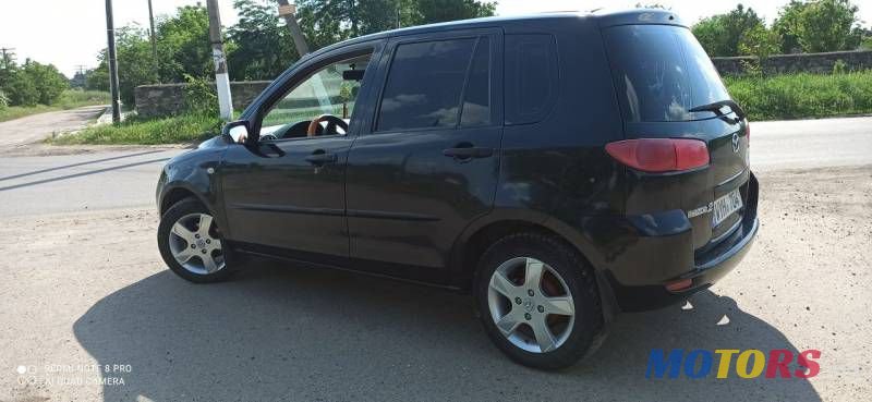 2005' Mazda 2 photo #1