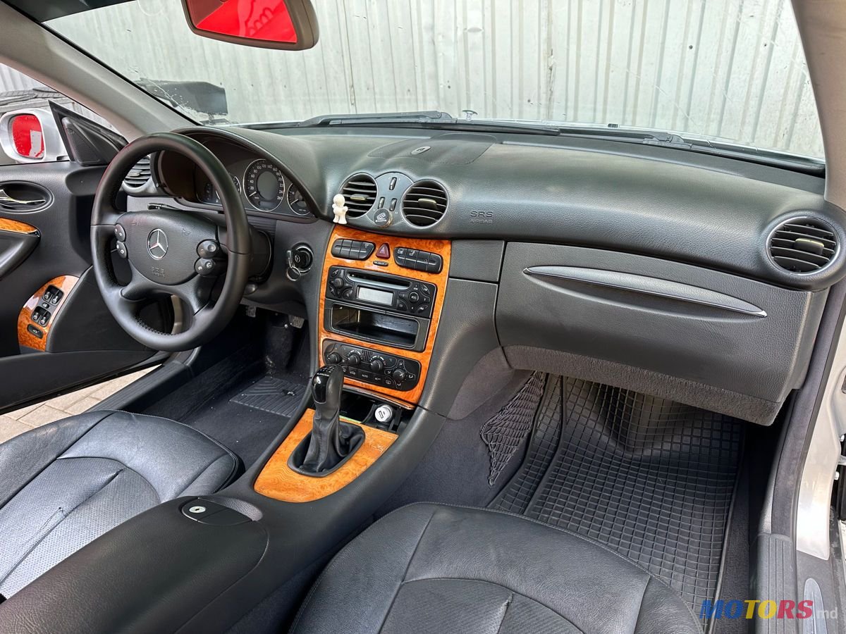 2004' Mercedes-Benz CLK-Class photo #6