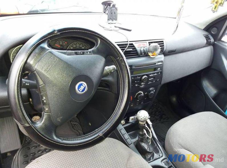 2002' Fiat Stilo photo #1