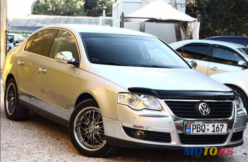 2007' Volkswagen Passat photo #2