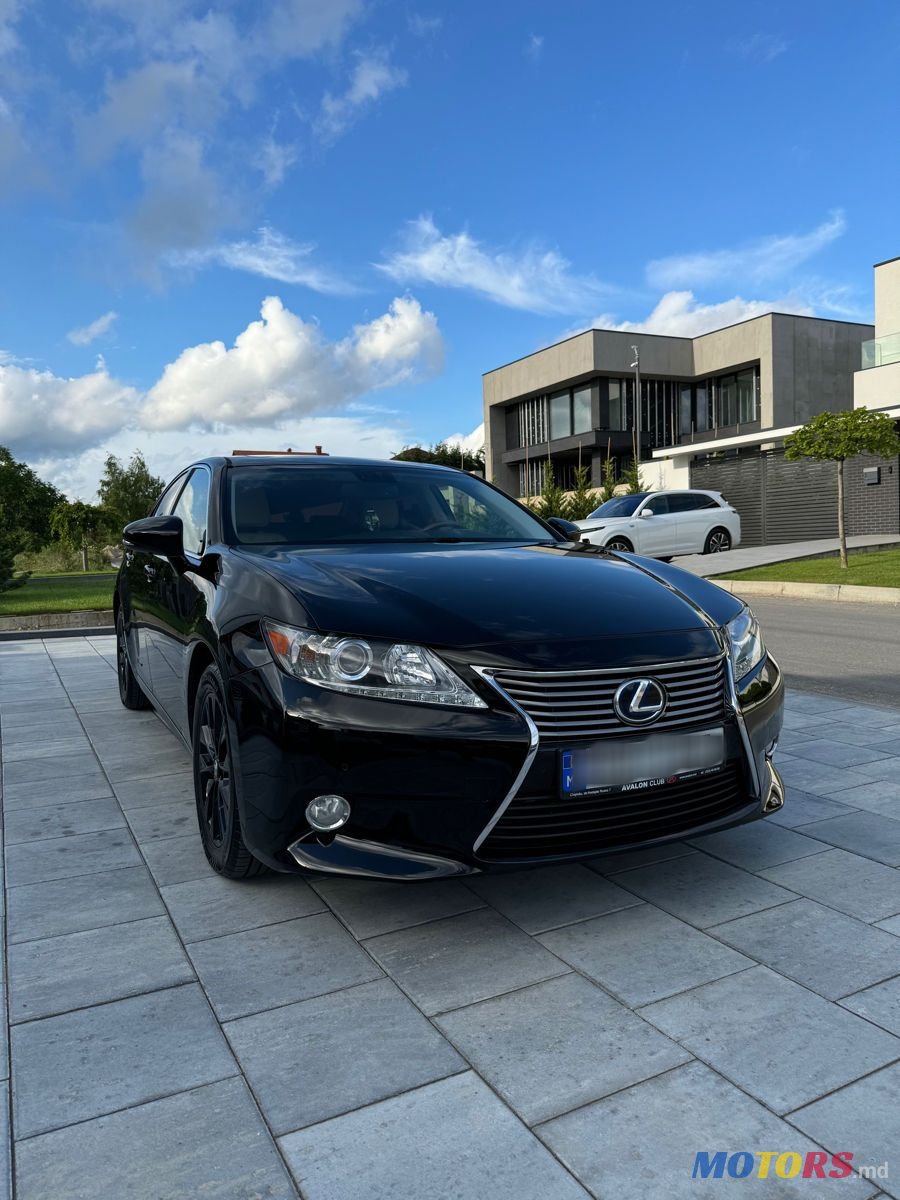 2013' Lexus Es Series photo #1