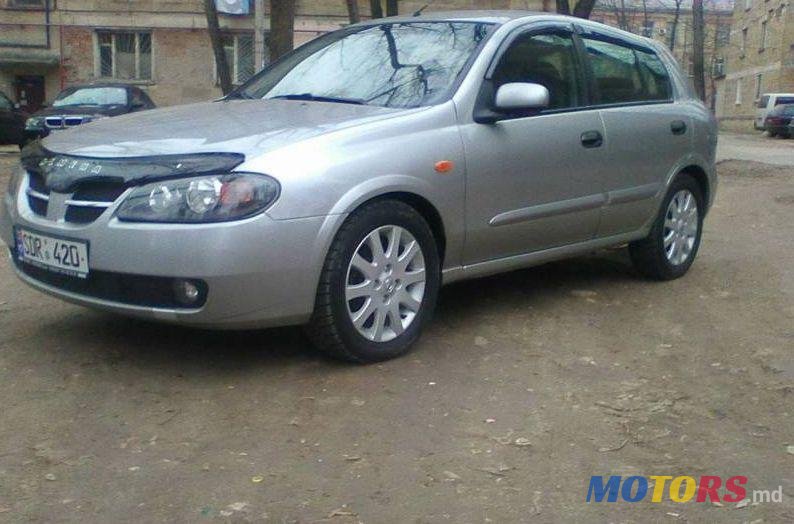 2005' Nissan Almera photo #1