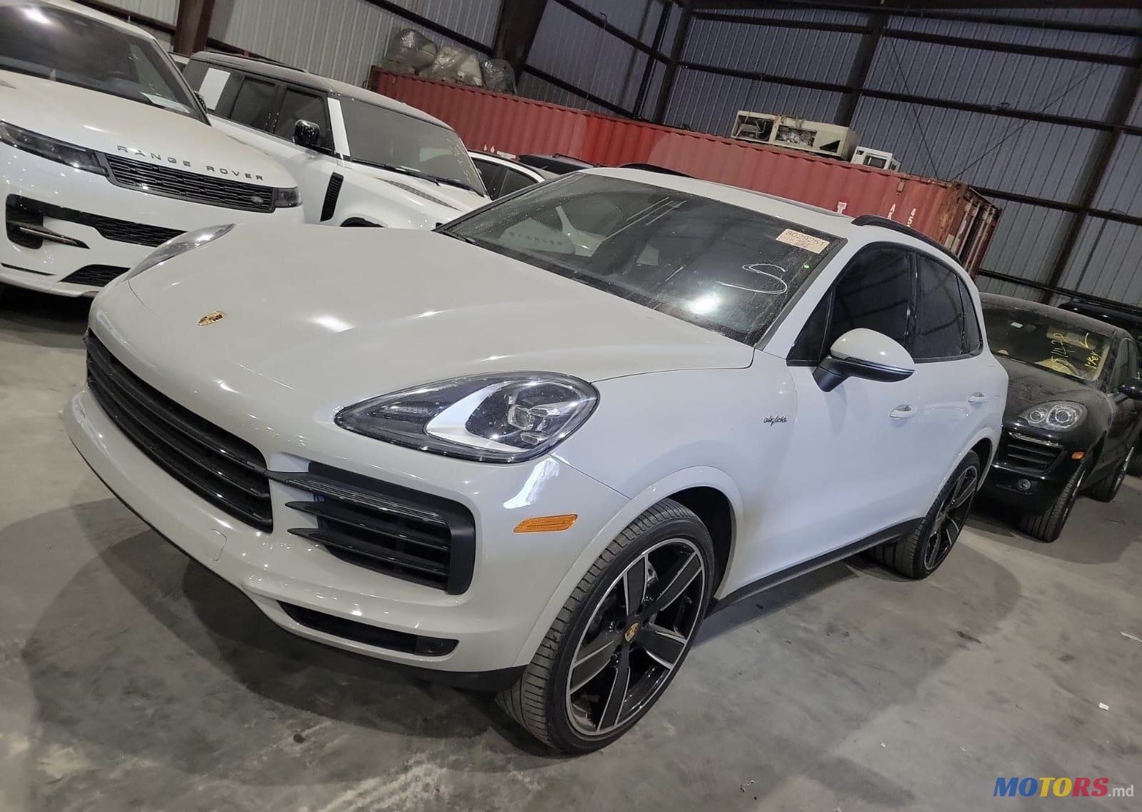 2020' Porsche Cayenne Ehybrid photo #1
