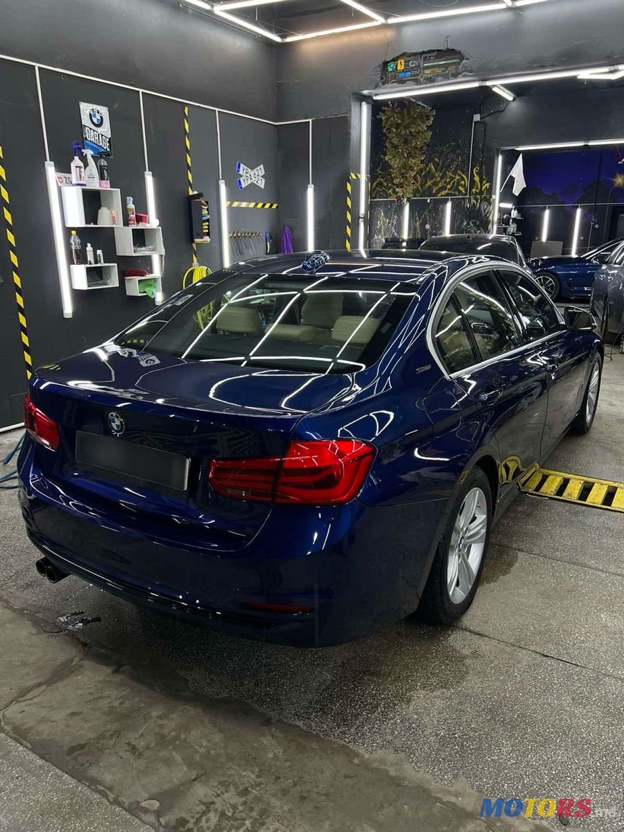 2017' BMW 3 Series photo #3