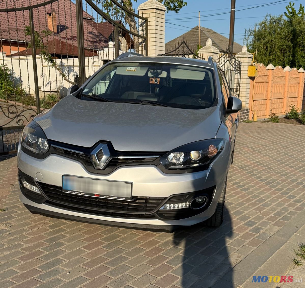 2015' Renault Megane photo #1