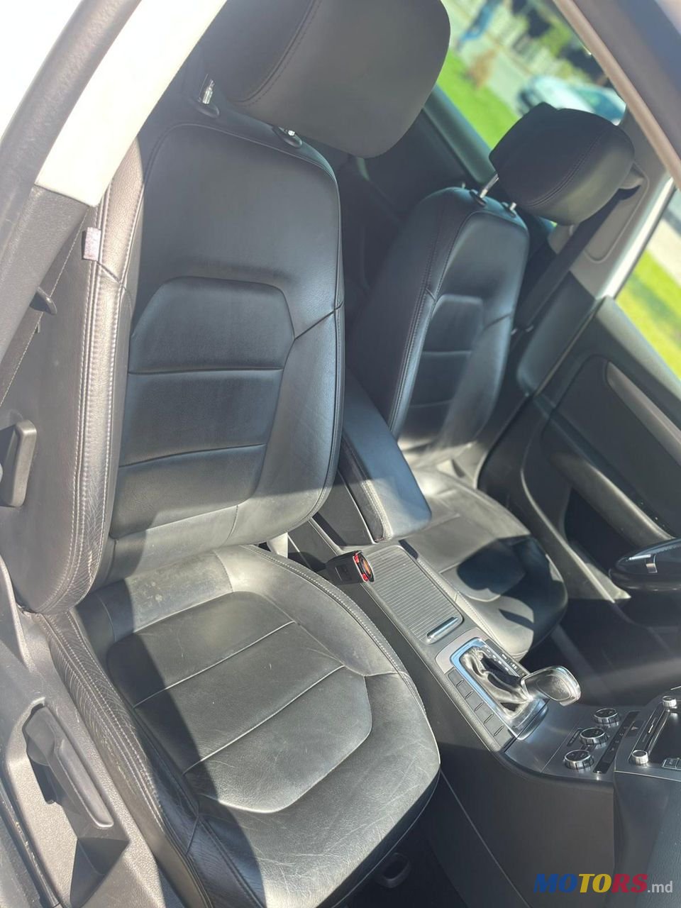 2012' Volkswagen Passat photo #6