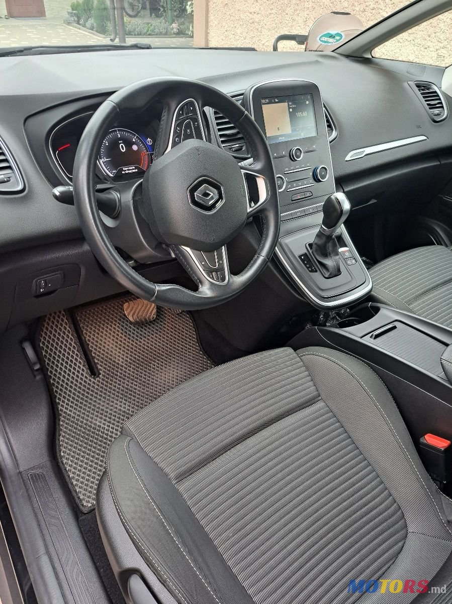 2018' Renault Grand Scenic photo #3