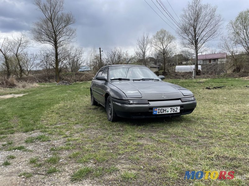 1992' Mazda 323 photo #3