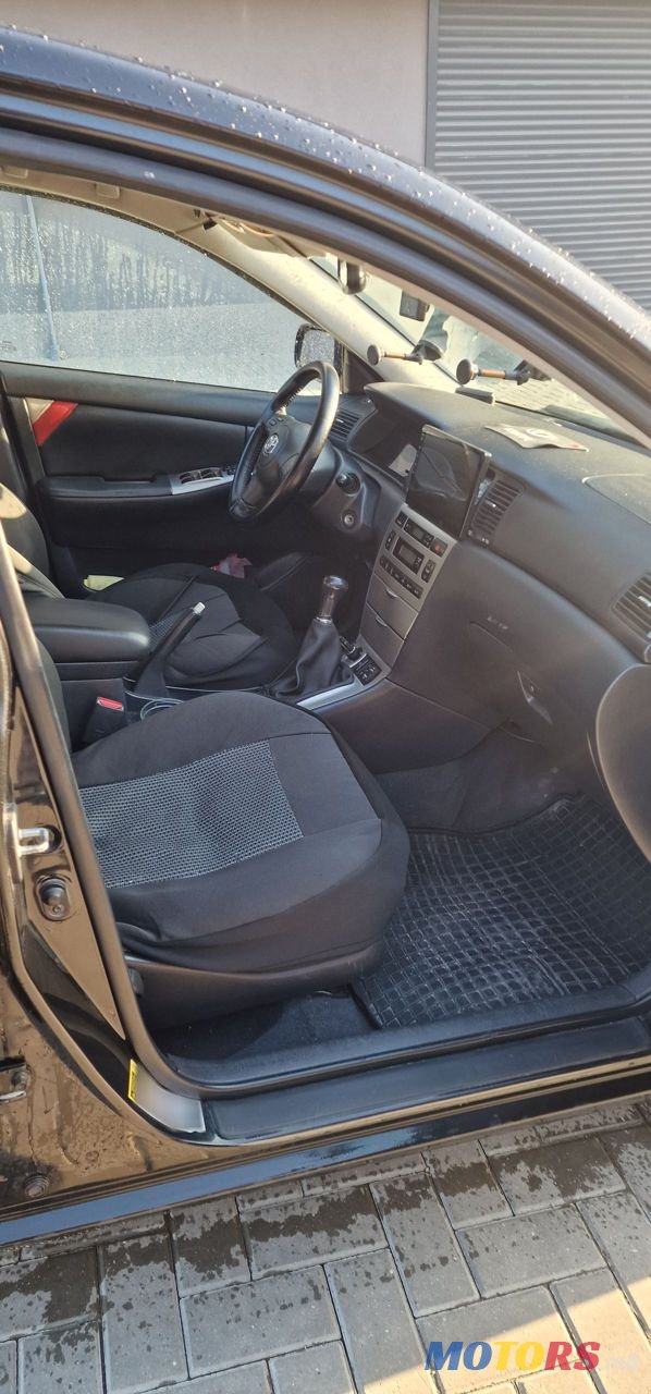 2005' Toyota Corolla photo #5