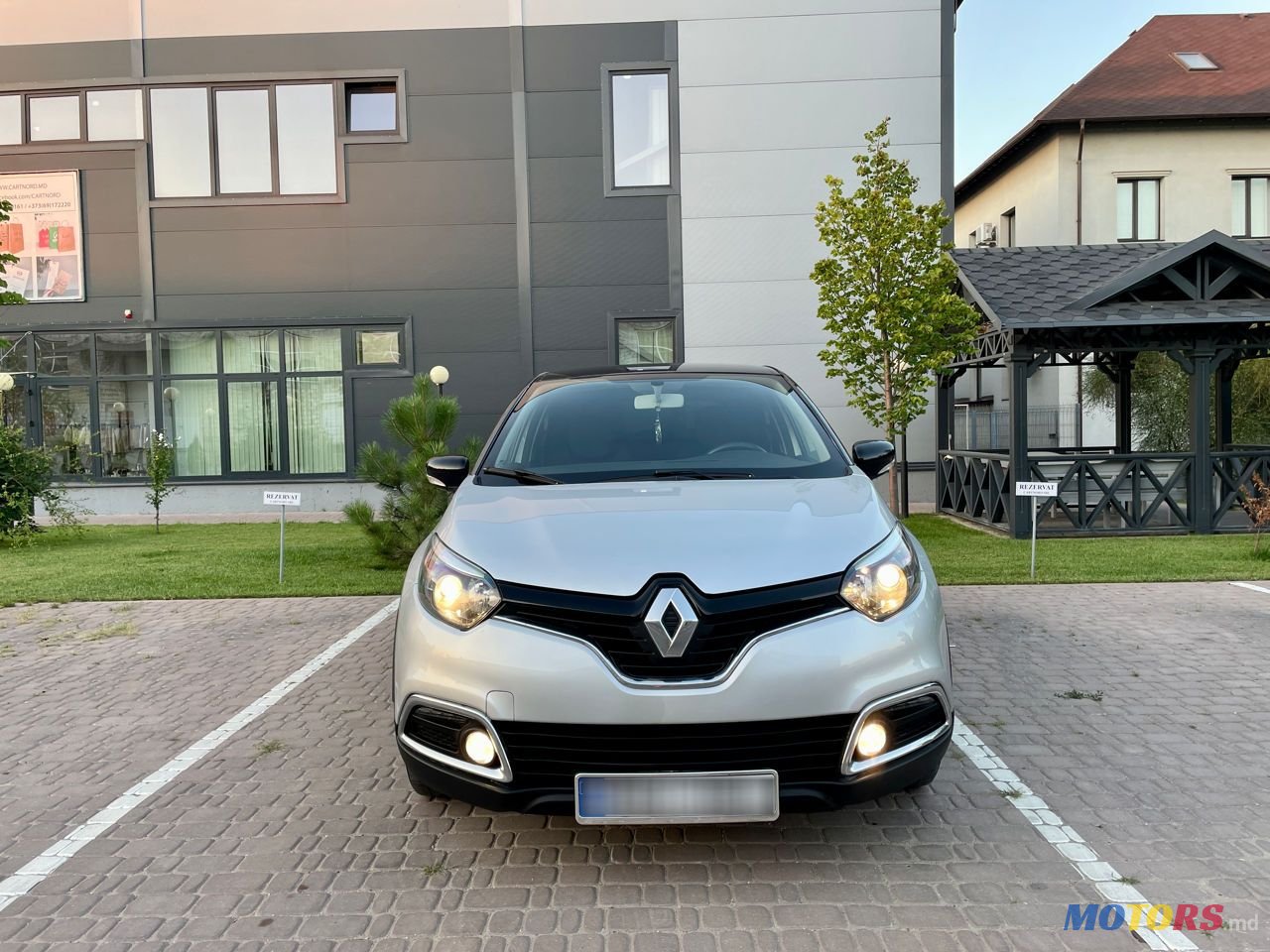 2016' Renault Captur photo #5