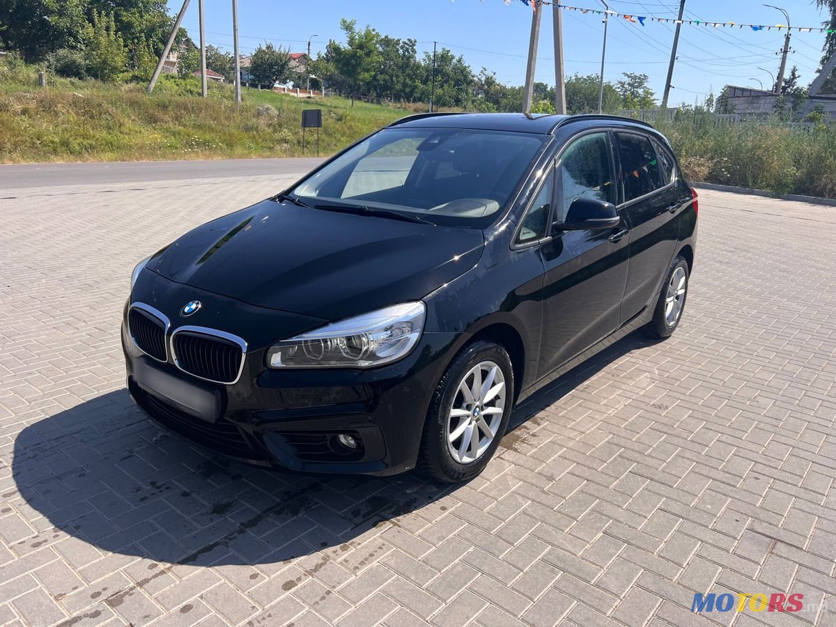 2017' BMW 2 Series photo #4
