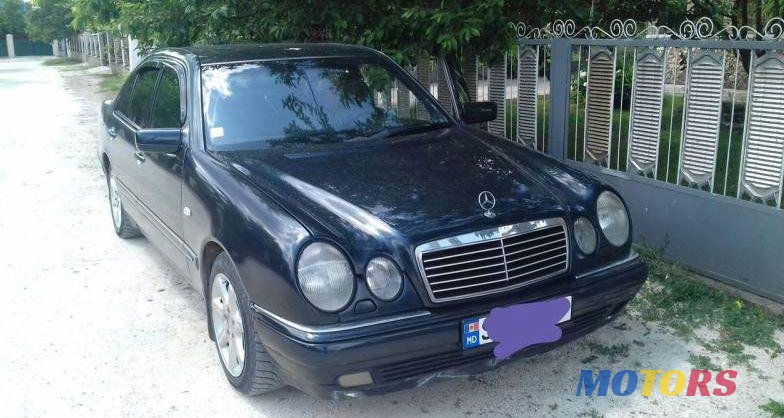 1996' Mercedes-Benz E photo #1