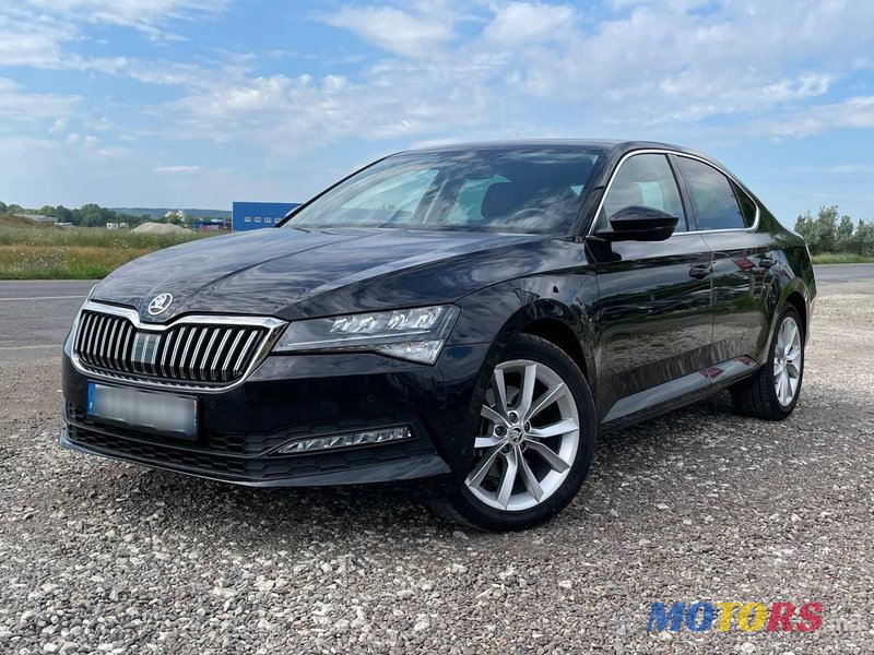 2019' Skoda Superb photo #1