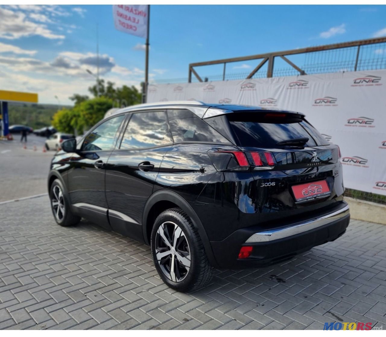 2019' Peugeot 3008 photo #2