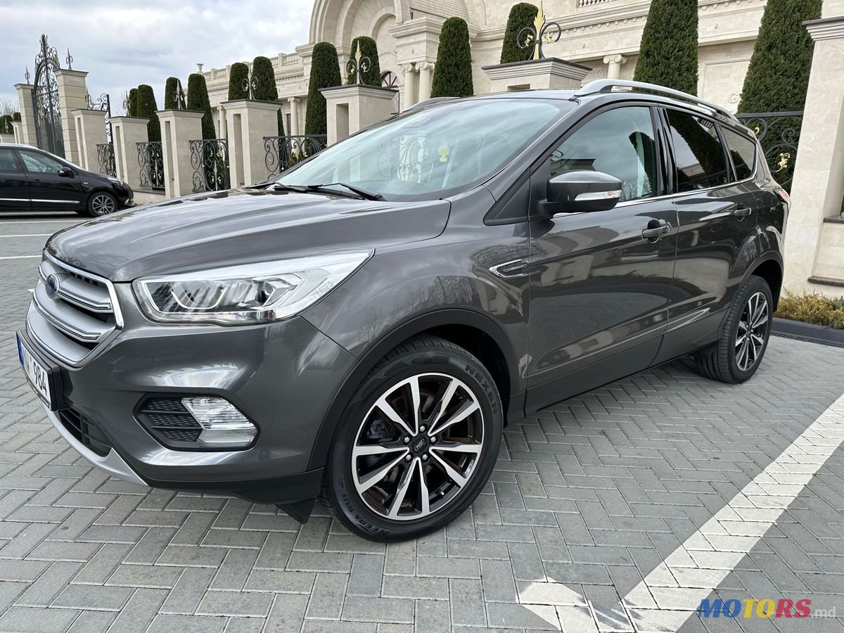 2017' Ford Kuga photo #2