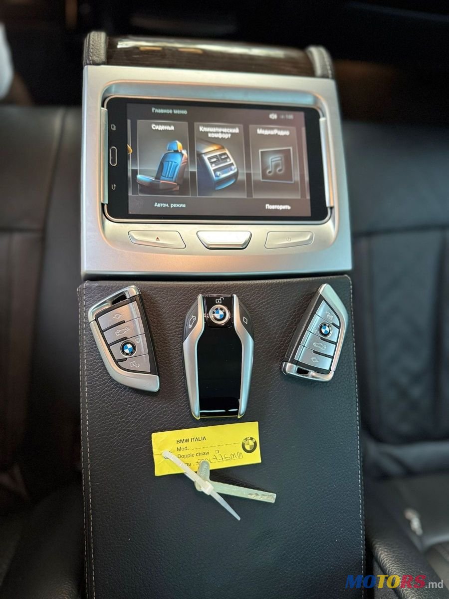 2018' BMW 7 Series photo #6