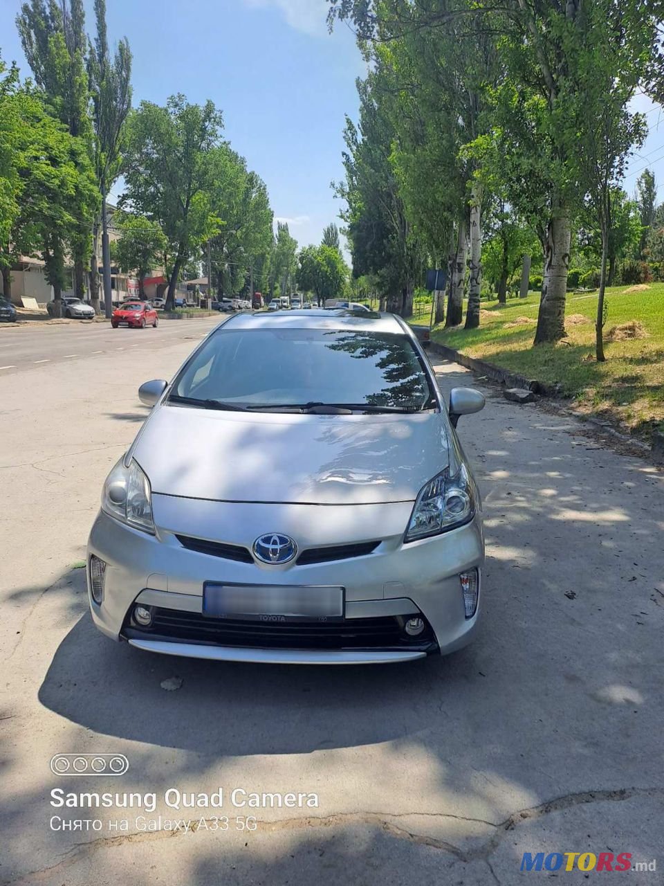 2012' Toyota Prius photo #1