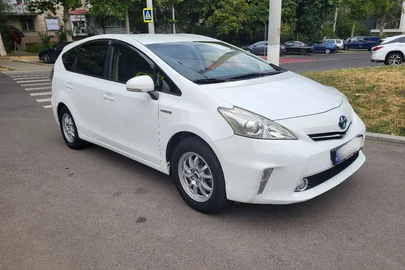 2012' Toyota Prius +