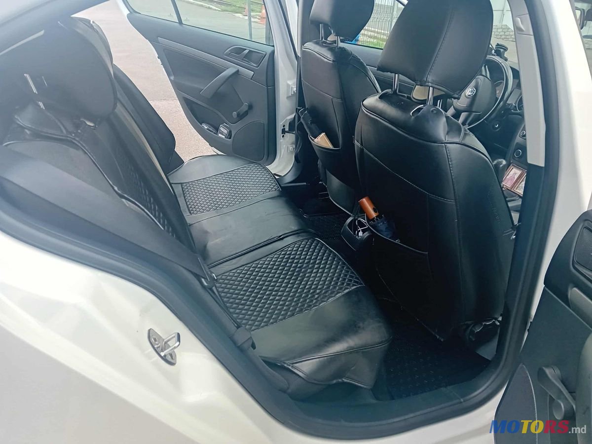 2012' Skoda Octavia photo #5