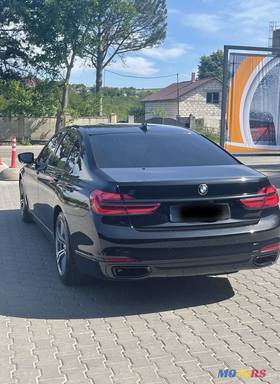 2018' BMW 7 Series photo #5