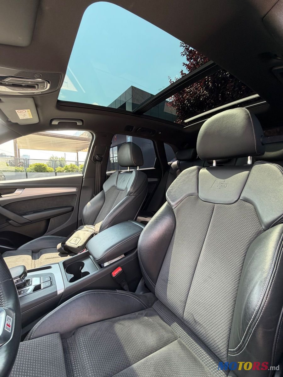 2020' Audi Q5 photo #4