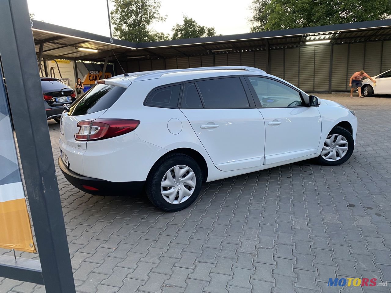 2014' Renault Megane photo #5