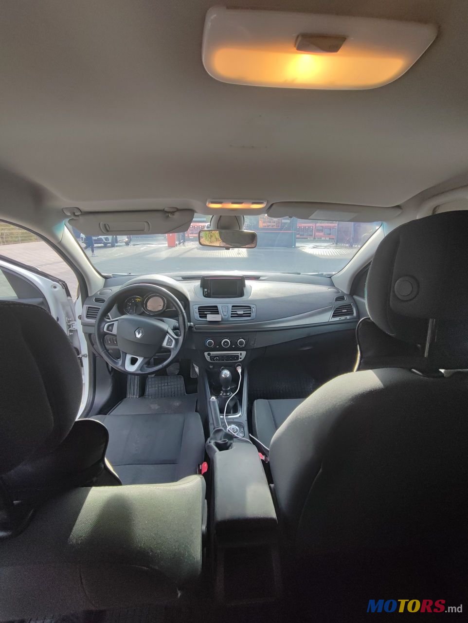 2012' Renault Megane photo #4