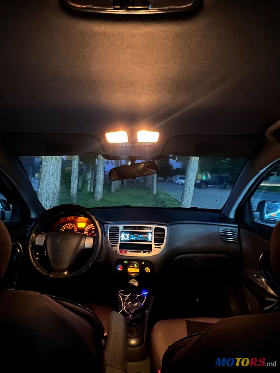 2007' Kia Rio photo #5