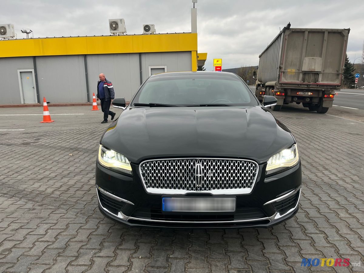 2017' Lincoln MKC photo #3