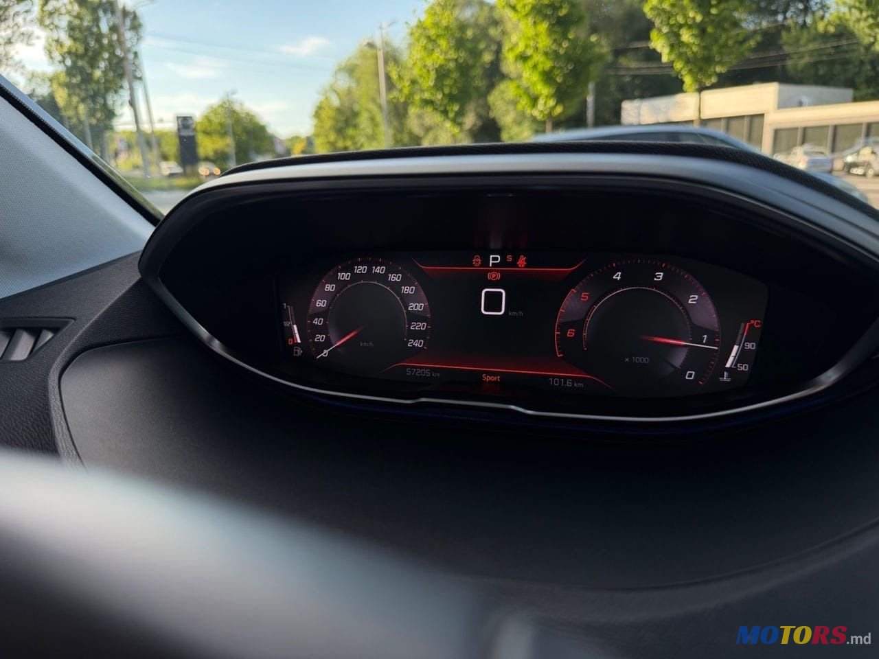 2023' Peugeot 3008 photo #4