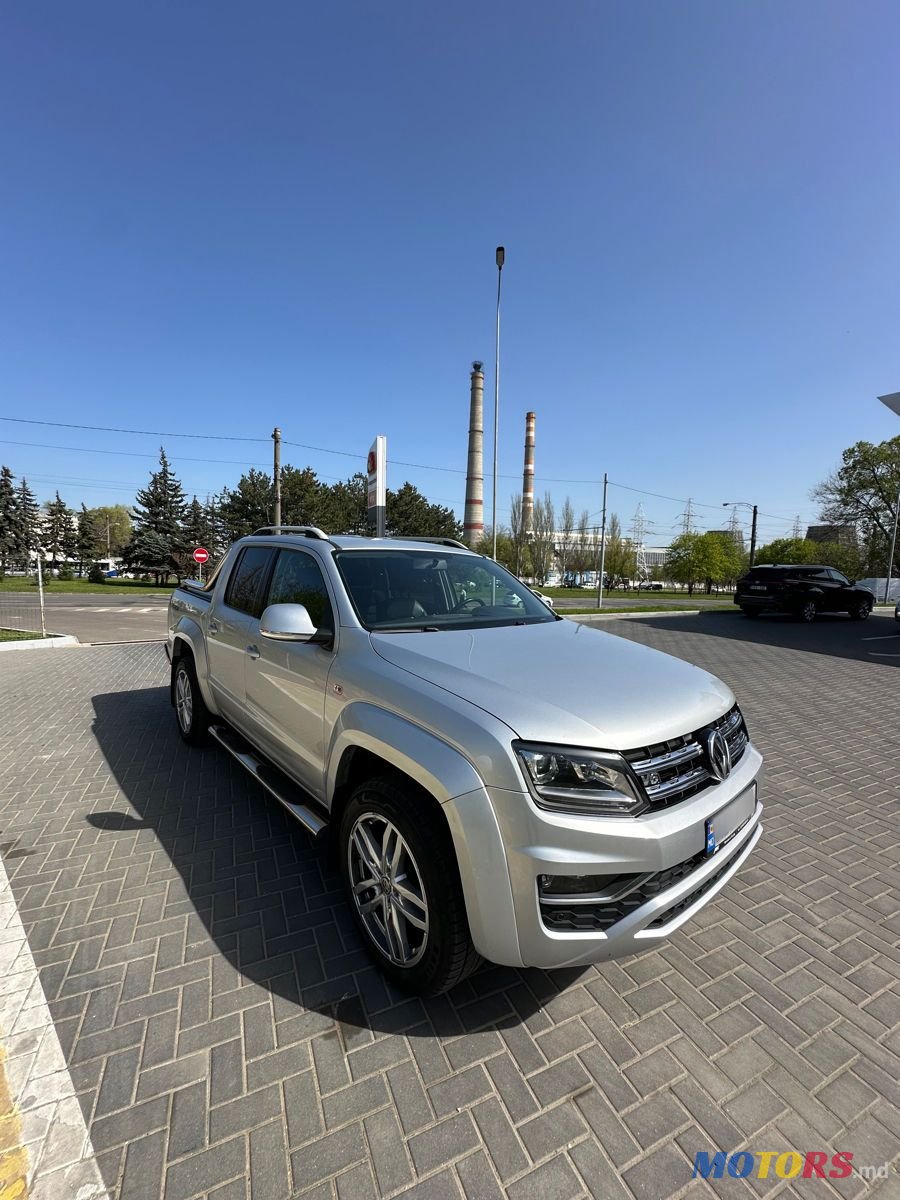 2016' Volkswagen Amarok photo #4