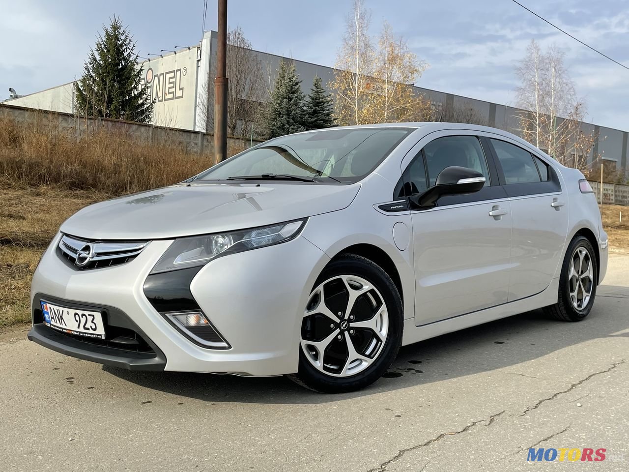 2012' Opel Ampera photo #1