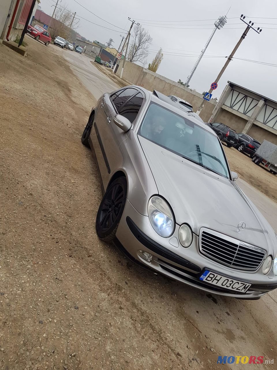 2004' Mercedes-Benz E Класс photo #5