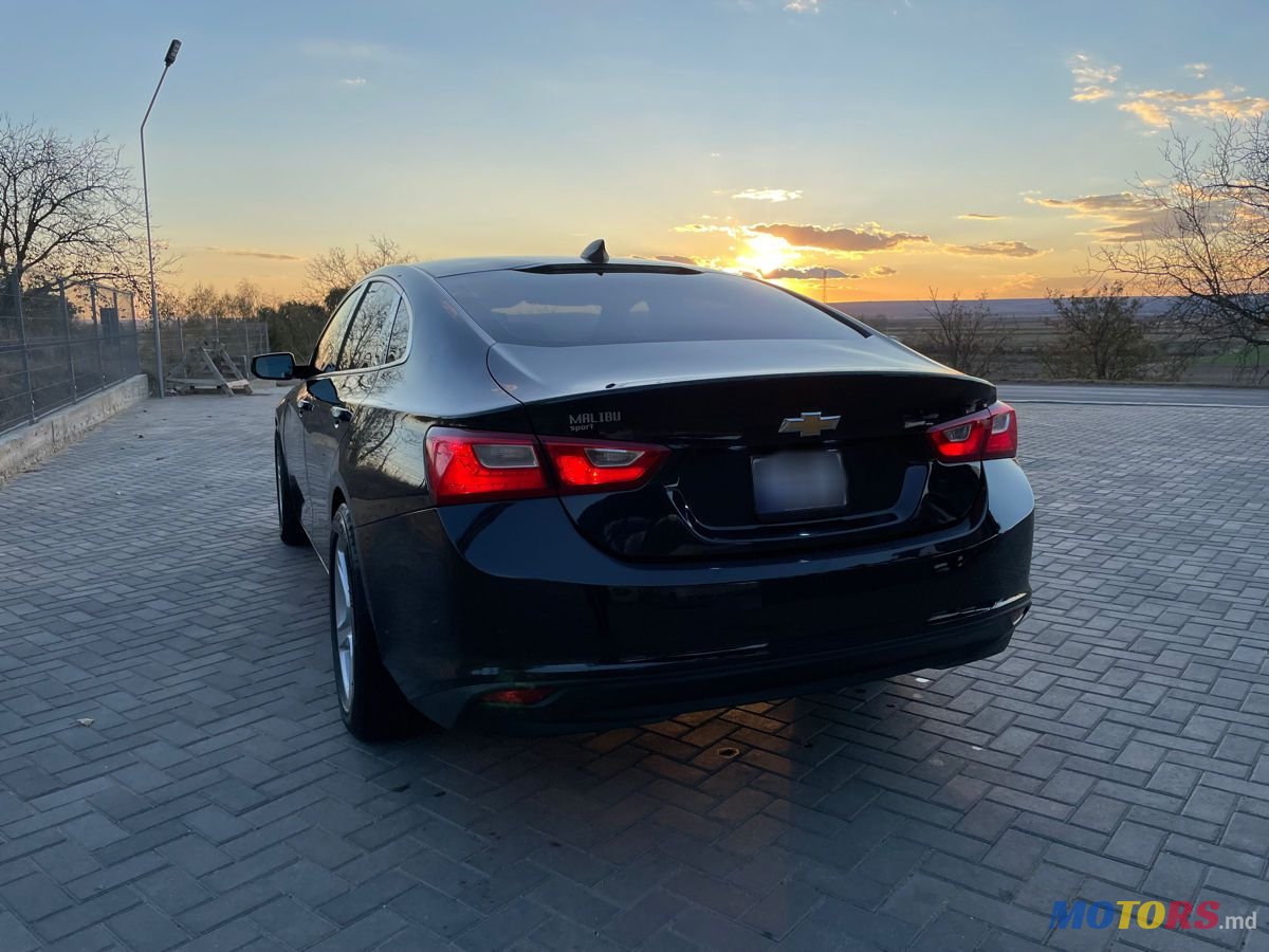 2017' Chevrolet Malibu photo #6