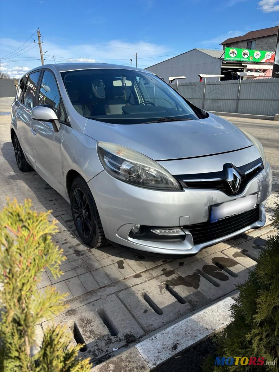 2014' Renault Grand Scenic photo #4