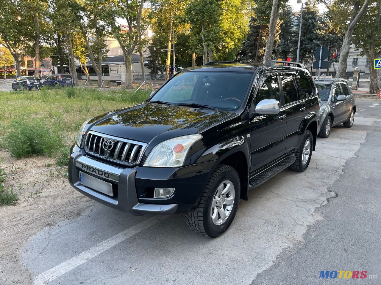 2008' Toyota Land Cruiser Prado photo #4