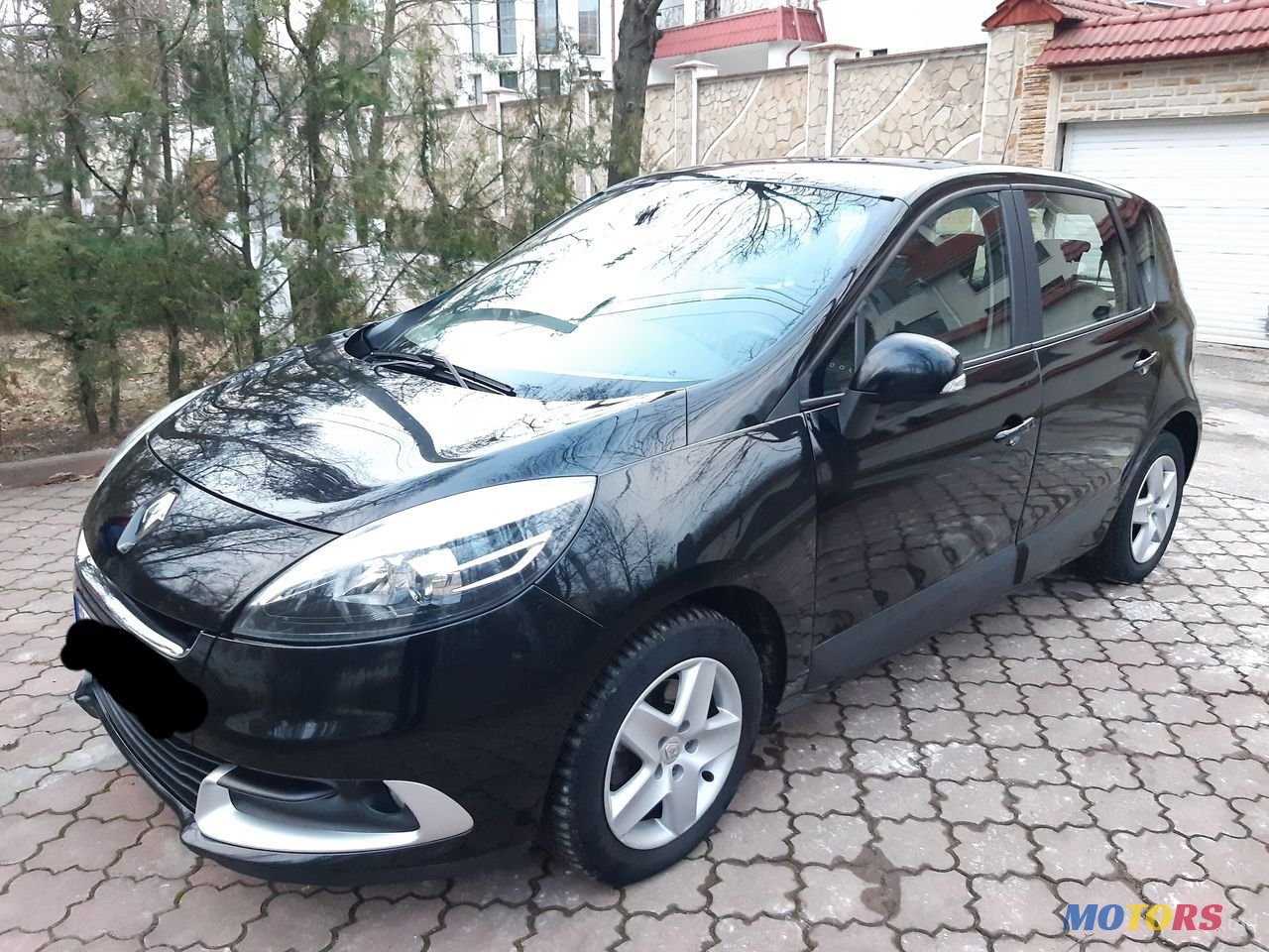 2012' Renault Scenic photo #3