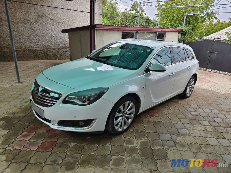 2015' Opel Insignia photo #1