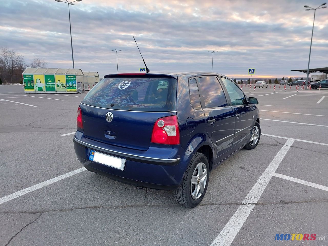 2004' Volkswagen Polo photo #4