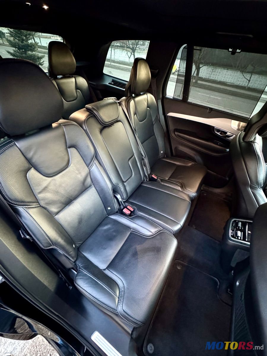 2019' Volvo XC90 photo #6
