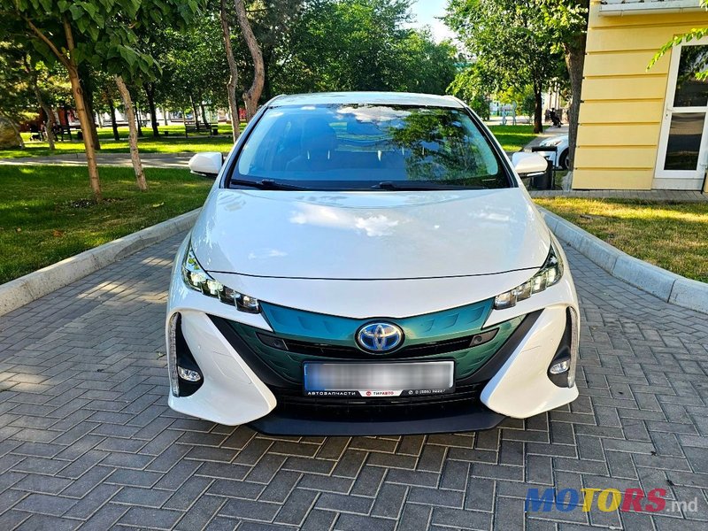 2018' Toyota Prius Prime photo #4