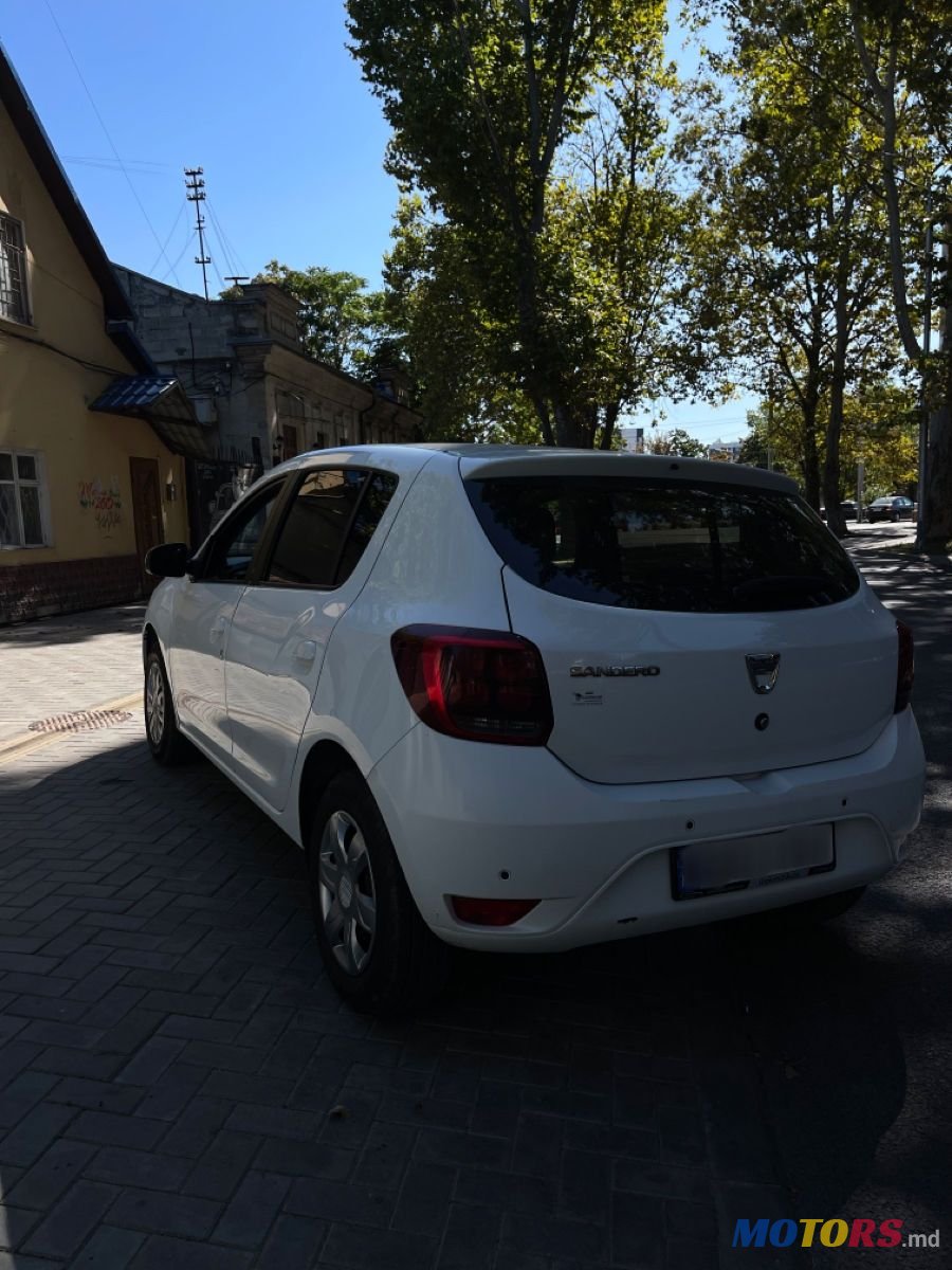 2017' Dacia Sandero photo #3