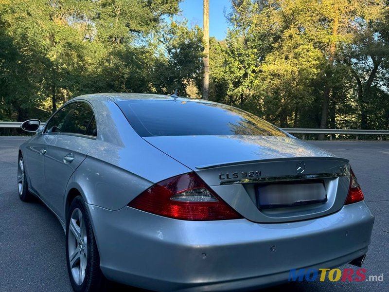 2007' Mercedes-Benz CLS-Class photo #3