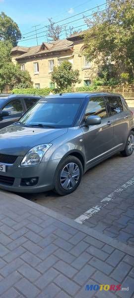 2010' Suzuki Swift photo #1