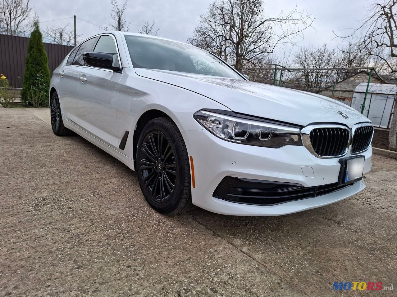 2018' BMW 5 Series photo #1