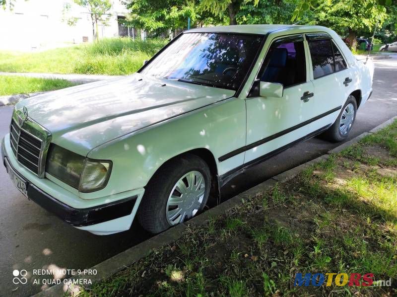 1990' Mercedes-Benz 124 photo #2