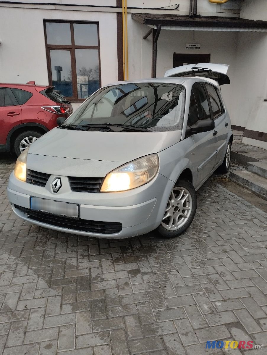 2004' Renault Scenic photo #2